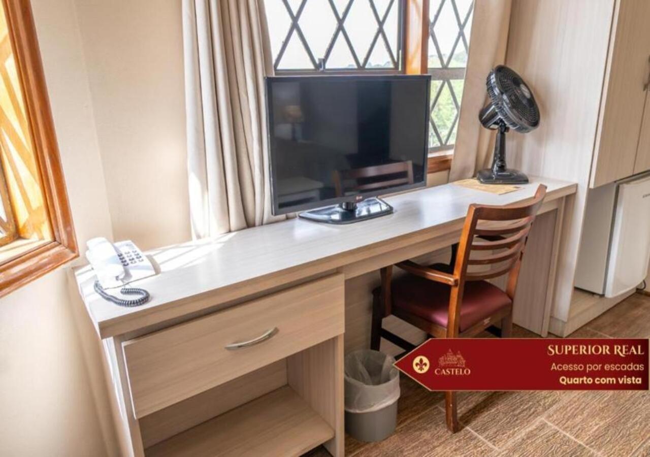 Hotel Castelo Nacional Inn กังโปสดูจอร์เดา ภายนอก รูปภาพ