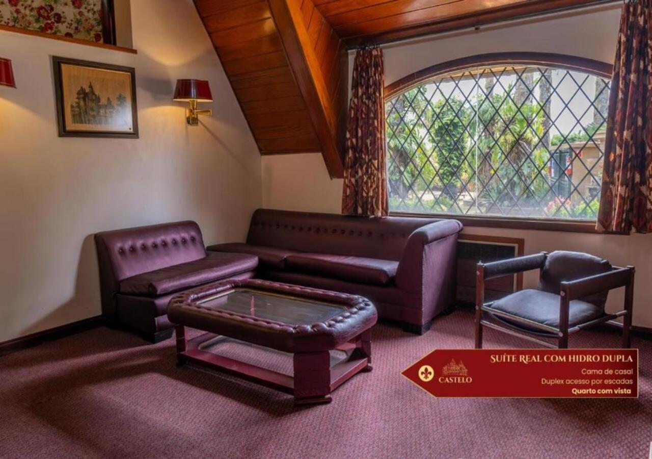 Hotel Castelo Nacional Inn กังโปสดูจอร์เดา ภายนอก รูปภาพ