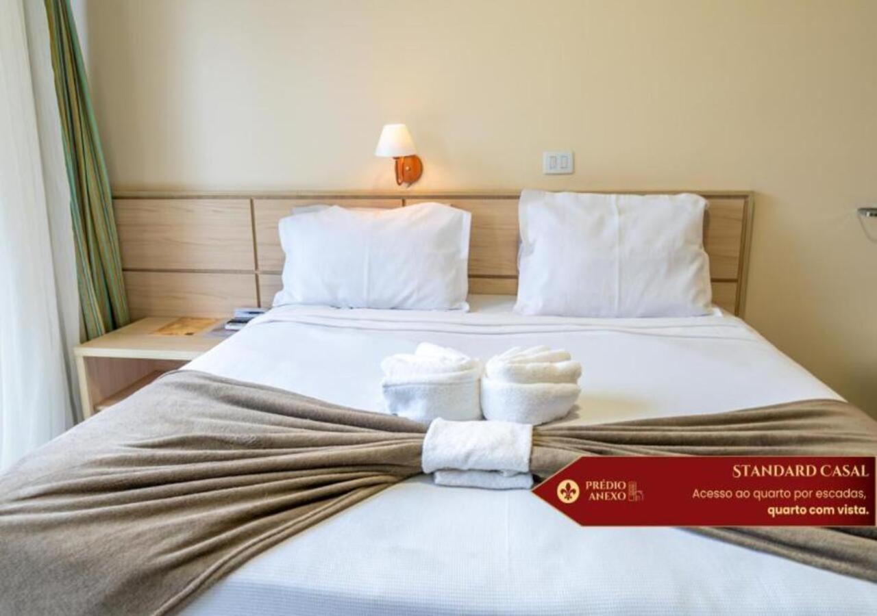 Hotel Castelo Nacional Inn กังโปสดูจอร์เดา ภายนอก รูปภาพ